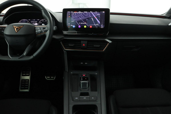 CUPRA Leon 1.4 e-Hybrid Sportstourer | Carplay | Full LED | Stoel & Stuurverwarming | Half leder | Navigatie | PDC | Bluetooth