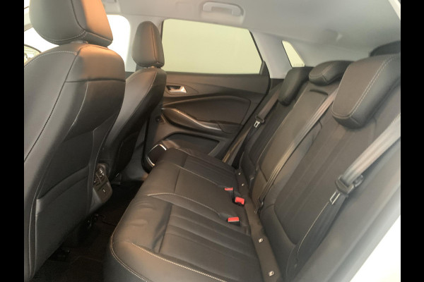 Opel Grandland X 1.6 Turbo Hybrid Ultimate | Leder | Stoelverwarming en ventilatie | Navigatie | Winterpakket