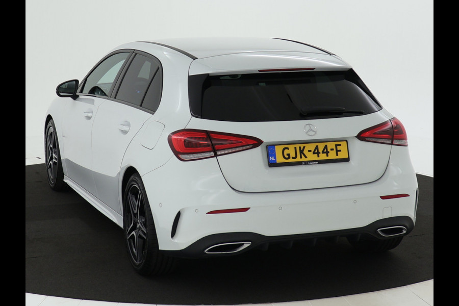 Mercedes-Benz A-Klasse 180 Aut. AMG Line 5 spaaks lichtmetalen velgen | MBUX wide screen | Navigatie Parking support met camera achter | inclusief 24 maanden MB Certified garantie voor Europa.