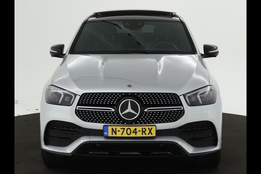 Mercedes-Benz GLE Coupé 350 e 4MATIC Premium Plus | Panoramadak | Multispaaks lichtmetalen velgen | Burmester | AIRMATIC | DISTRONIC | Navigatie | Parking support | elect bed. voorstoelen met memory | Trekhaak | Inclusief 24 maanden Mercedes-Benz Certified garantie voor Europa.