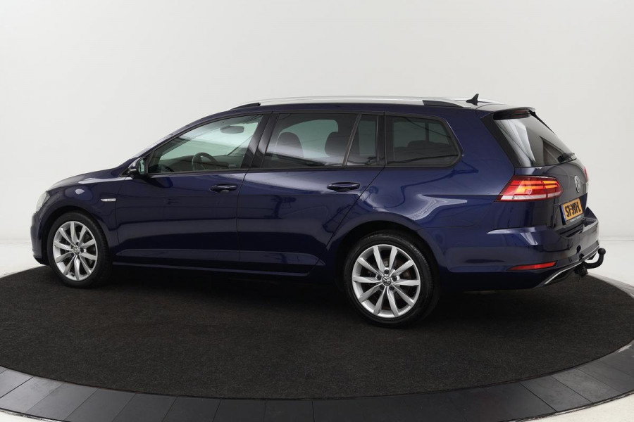 Volkswagen Golf 1.5 TSI Comfortline | Trekhaak | Carplay | Stoelverwarming | Adaptive Cruise | Navigatie | PDC | DAB+