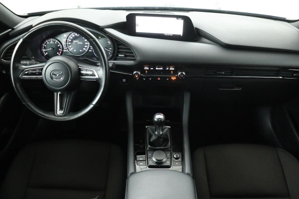 Mazda 3 2.0 e-SkyActiv-G Comfort | Carplay | Camera | Stoel & Stuurverwarming | Full LED | Head-up | Adaptive Cruise | Navigatie