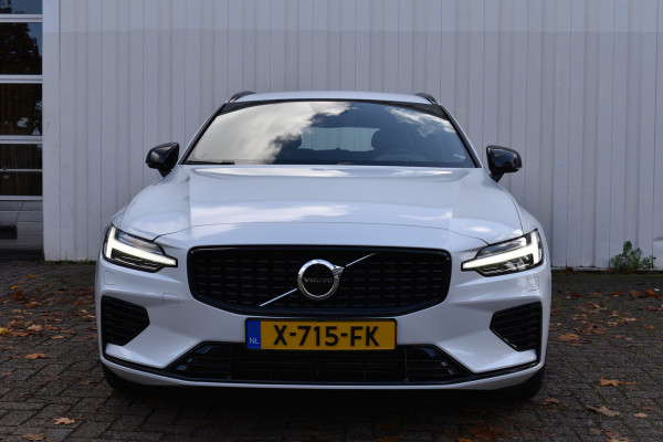 Volvo V60 T6 350pk Recharge AWD Plus Dark / LONG RANGE / Elektr. Sportstoelen / ACC / BLIS / Stoel + Stuurw. Verwarming / DAB / 18'' / FULL-LED /