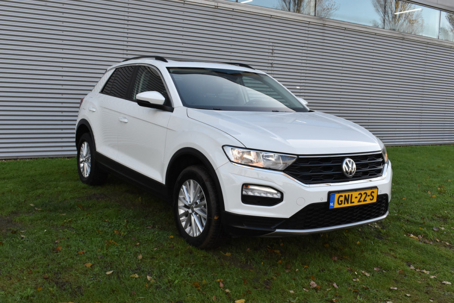 Volkswagen T-Roc 1.5 TSI Sport Business R Automaat Panoramadak El-achterklep Afmeembare achterklep