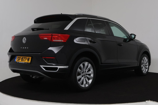 Volkswagen T-Roc 1.0 TSI Style (PANORAMADAK, STOELVERWARMING, PDC, LED, CARPLAY, 1e EIGENAAR, GOED ONDERHOUDEN)