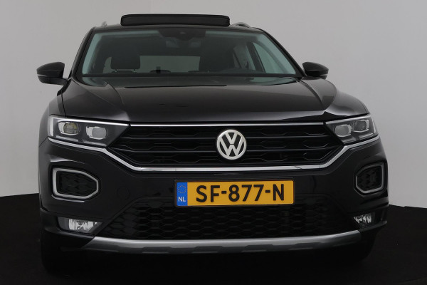 Volkswagen T-Roc 1.0 TSI Style (PANORAMADAK, STOELVERWARMING, PDC, LED, CARPLAY, 1e EIGENAAR, GOED ONDERHOUDEN)