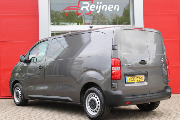 Citroën ë-Jumpy L2 136PK AUTOMAAT 75 kWh | NAVIGATIE 10" TOUCHSCREEN | ACHTERUITRIJ CAMERA | APPLE CARPLAY/ANDROID AUTO | PARKEERSENSOREN | CRUISE CONTROL | DAB+ RADIO | NIEUWE BUS! |