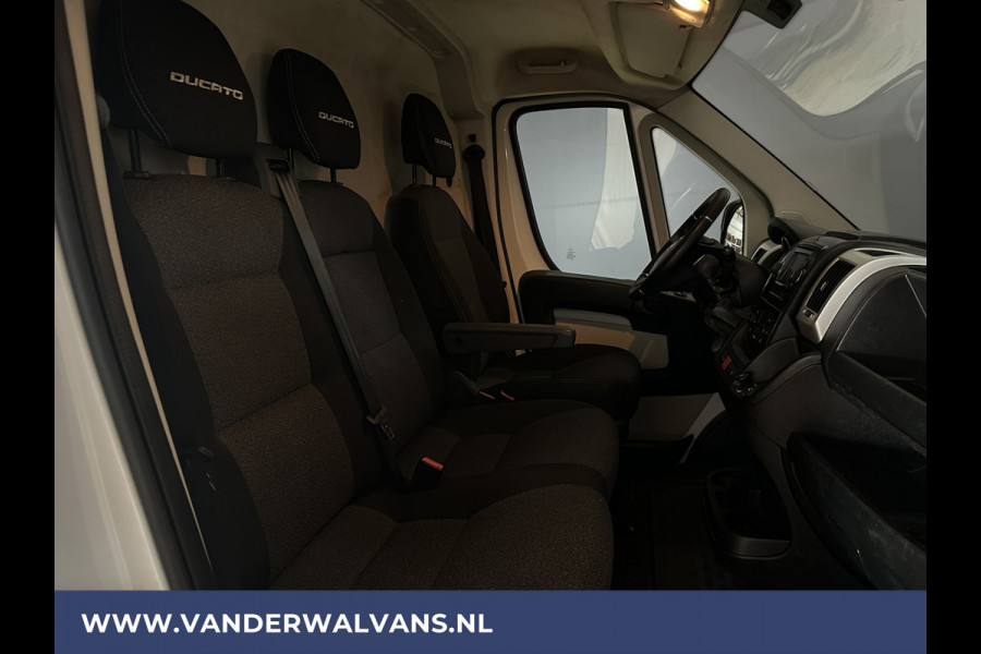 Fiat Ducato 2.3 MultiJet 131pk L2H1 Euro6 Airco | Imperiaal | Trekhaak | Camera | Navigatie LED, cruisecontrol, Trap, bijrijdersbank