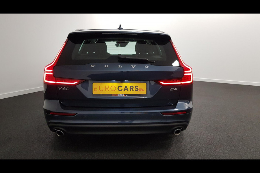 Volvo V60 2.0 B4 197 pk Automaat Momentum Pro | Navigatie | Climate control | Adaptive cruise Control | Led | DAB | Electrisch bedienbare achterklep | Parkeer sensoren