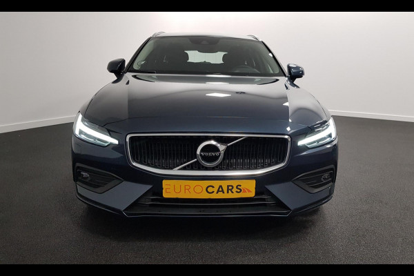 Volvo V60 2.0 B4 197 pk Automaat Momentum Pro | Navigatie | Climate control | Adaptive cruise Control | Led | DAB | Electrisch bedienbare achterklep | Parkeer sensoren