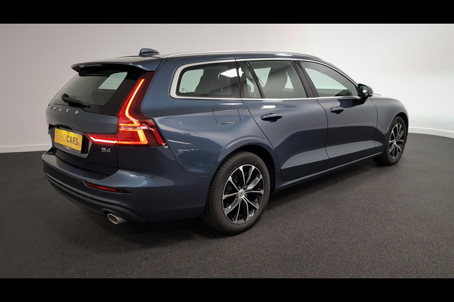 Volvo V60 2.0 B4 197 pk Automaat Momentum Pro | Navigatie | Climate control | Adaptive cruise Control | Led | DAB | Electrisch bedienbare achterklep | Parkeer sensoren