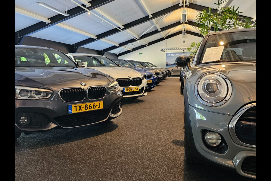 BMW X1 XDRIVE25E M SPORT I PANORMA I TREKHAAK I CAMERA