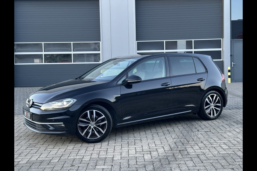 Volkswagen Golf 1.5 TSI Highline DSG M2019 NAVI ACC ECC PDC LED APPLE CARPLAY