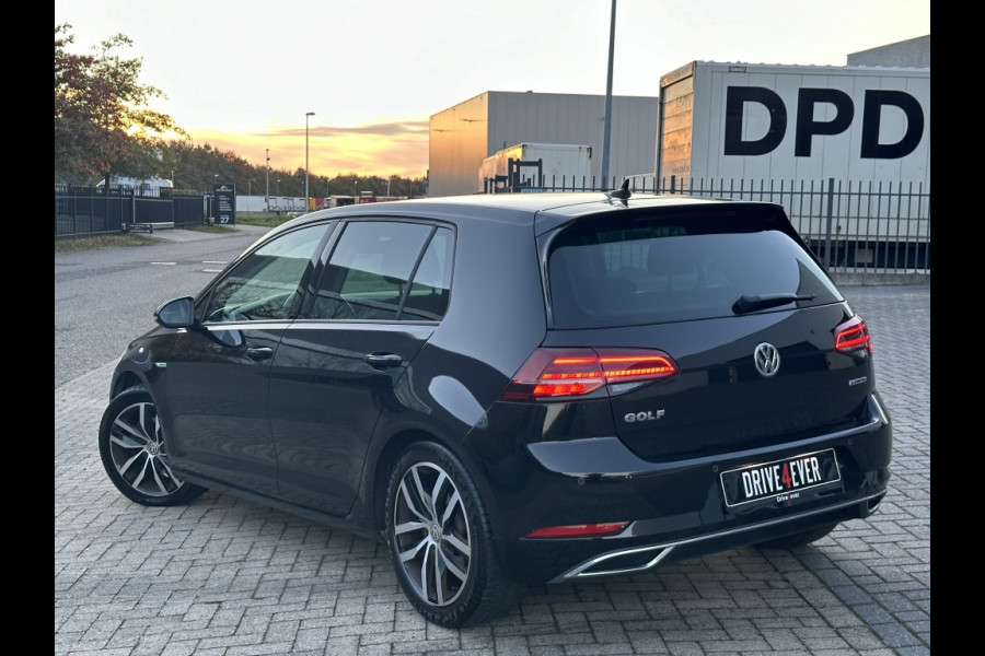 Volkswagen Golf 1.5 TSI Highline DSG M2019 NAVI ACC ECC PDC LED APPLE CARPLAY