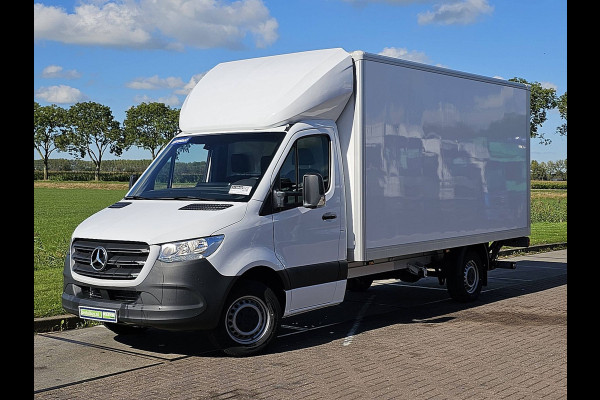 Mercedes-Benz Sprinter 319 AUT 190pk bakwagen laadklep zijdeur navi nieuw!