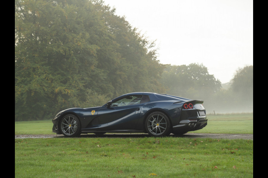 Ferrari 812 GTS 6.5 V12 | Blu Swaters | Airbrushed Shields | Full Carbon spec | Lift | JBL | Surround view | ADAS | Racing seats