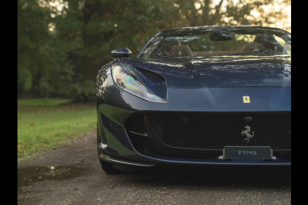 Ferrari 812 GTS 6.5 V12 | Blu Swaters | Airbrushed Shields | Full Carbon spec | Lift | JBL | Surround view | ADAS | Racing seats