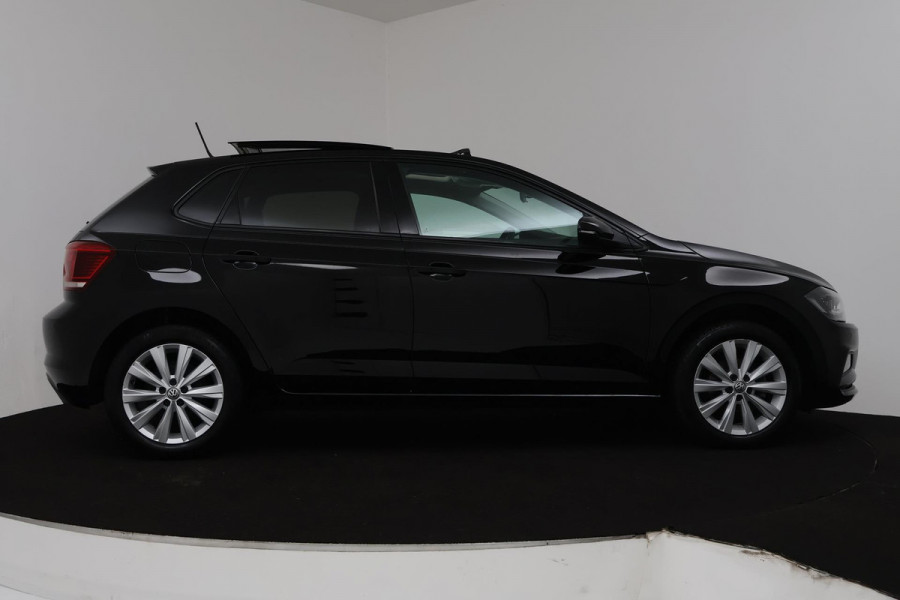 Volkswagen Polo 1.0 TSI Comfortline Sport * WEEK AANBIEDING* (PANORAMADAK, CARPLAY, PDC V+A, ADAPTIVE, NL-AUTO, GOED ONDERHOUDEN)