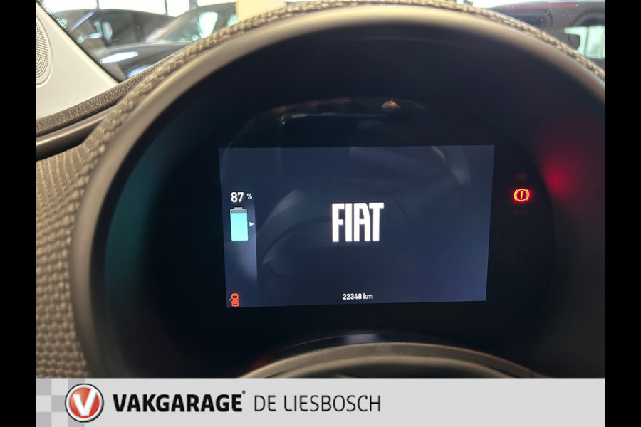 Fiat 500 La Prima 42 kWh /119pk/ pano-dak / leder / navigatie / camera / teruggaaf €2000,-