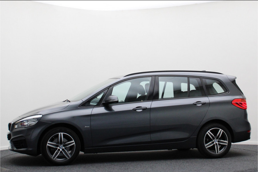 BMW 2 Serie Gran Tourer 218i Executive Automaat 7-pers, Navigatie, Camera,Climate,Cruise, 17”