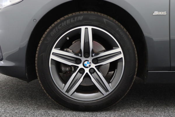 BMW 2 Serie Gran Tourer 218i Executive Automaat 7-pers, Navigatie, Camera,Climate,Cruise, 17”