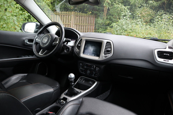 Jeep Compass 1.4 MultiAir Longitude | Camera | Navi | Carplay |