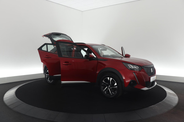 Peugeot 2008 PureTech 130 EAT8 Allure | Camera | Apple Carplay | Stoelverwarming | Parkeersensoren