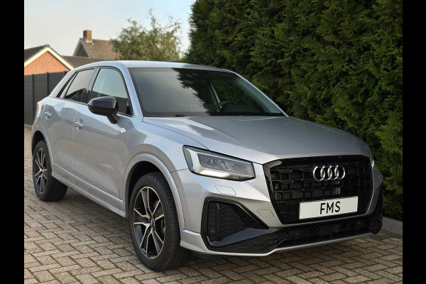 Audi Q2 35 TFSI 2x S-Line CarPlay Camera LED