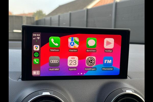 Audi Q2 35 TFSI 2x S-Line CarPlay Camera LED