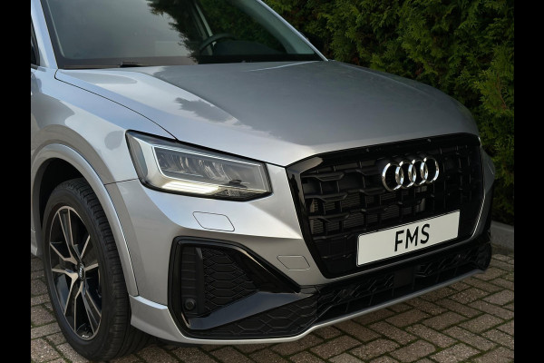 Audi Q2 35 TFSI 2x S-Line CarPlay Camera LED