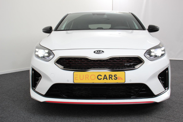 Kia ProCeed 1.6 T-GDI 204pk DCT GT | Navigatie | Camera | JBL | Lichtmetalen Velgen 18" | Stoel en stuurverwarming | Electrisch bedienbare achterklep | DAB | Led