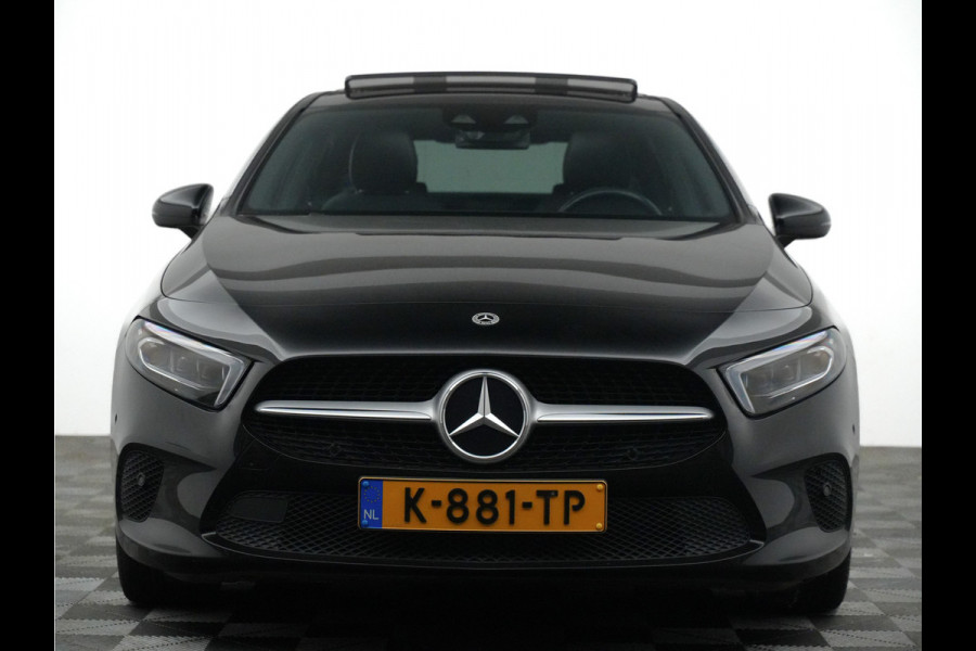 Mercedes-Benz A-Klasse 250 e Luxury Limited (leer,panodak,sfeerverlichting,matrix,carbon,360)