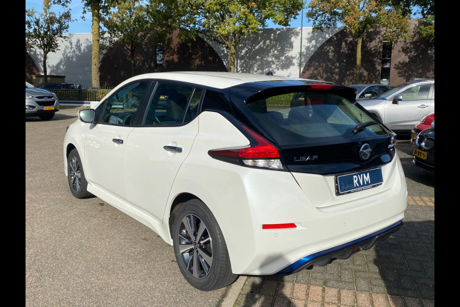 Nissan Leaf N-Connecta 40 kWh VAN: 18.900,- voor 16.770,- ! *14.770,- na subsidie!* RIJKLAARPRIJS incl. 12mnd BOVAG