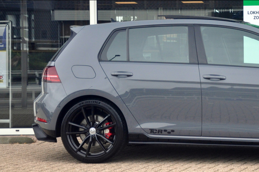 Volkswagen Golf 2.0 TSI GTI TCR 290 pk | Topstaat | NL auto | Panoramadak