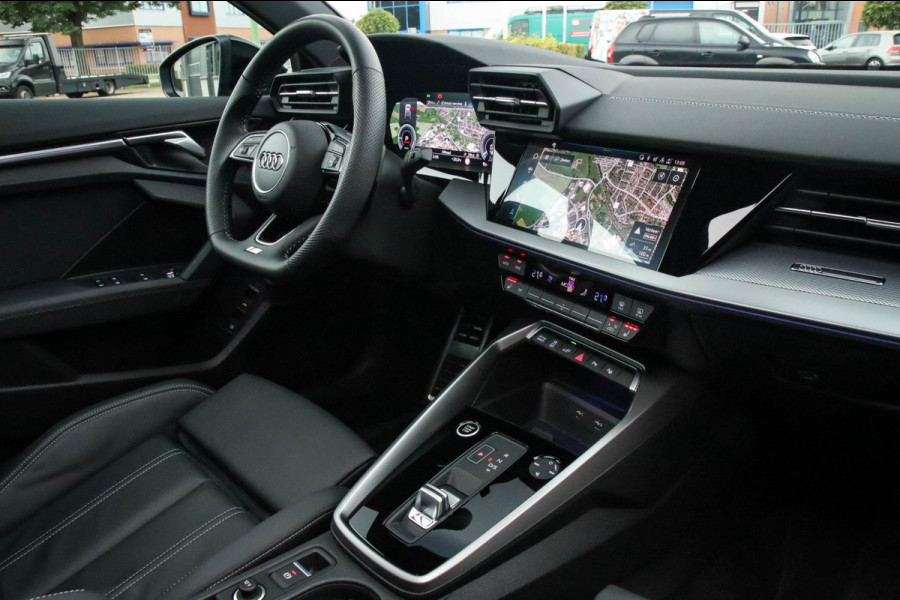 Audi A3 Sportback 45TFSI e PHEV S Edition Competition S-line 245pk S-Tronic Elektrische Kuipstoelen|Virtual Cockpit|Panoramadak|19