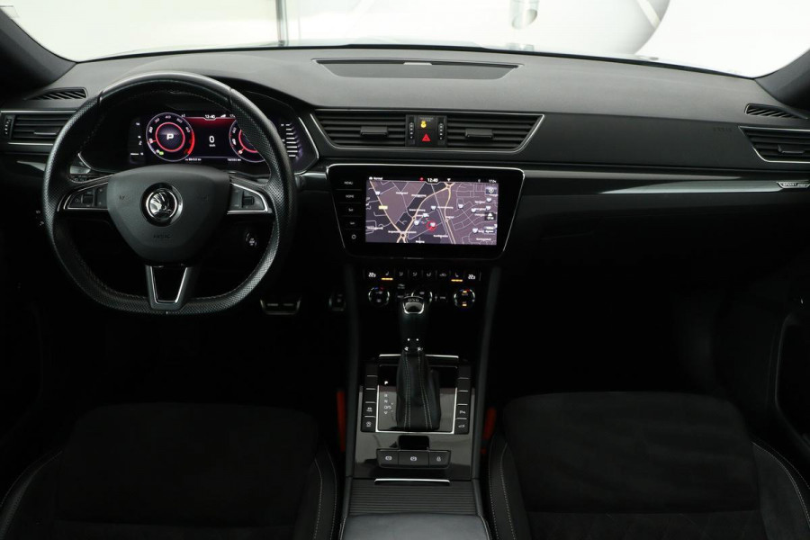 Škoda Superb 1.5 TSI Sportline | Panoramadak | Canton | Navigatie | Voorruitverwarming | Carplay | Virtual Cockpit | Camera