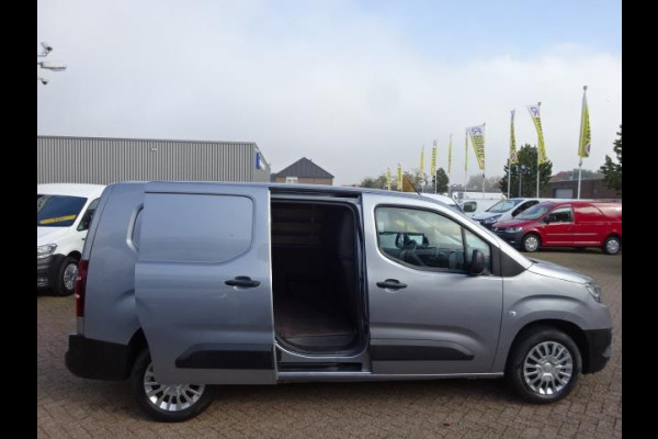 Toyota PROACE CITY 1.5 D-4D Navigator Long 130 PK NAVI CRUISE PDC