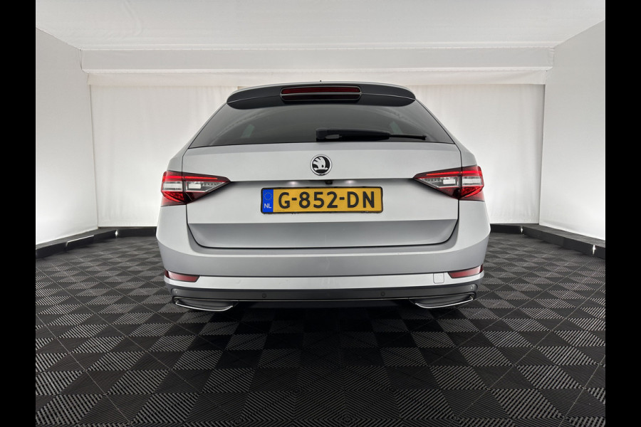 Škoda Superb Combi 1.5 TSI ACT Sportline Business Aut. *VIRTUAL-COCKPIT | ADAPTIVE-CRUISE | CANTON-SOUND | BLIND-SPOT | SPORT-SEATS | XENON | NAVI-FULLMAP | CAMERA | KEYLESS | 18''ALU | ECC | PDC | TREKHAAK*