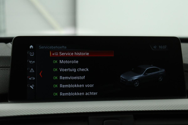 BMW 3-serie 320i M Sport Edition | Schuifdak | Carplay | Harman Kardon | Stoelverwarming | Leder | Navigatie | PDC | Full LED