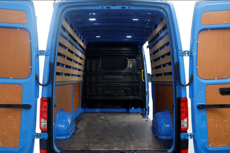 Volkswagen Crafter 35 2.0 TDI 140pk DSG-Automaat L4H3 (L3H2) Maxi Airco/Navi/Camera 10-2020