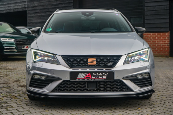 Seat León ST Cupra 300 4Drive DSG-7/Pano/DCC/Schaalstoelen/Sfeer