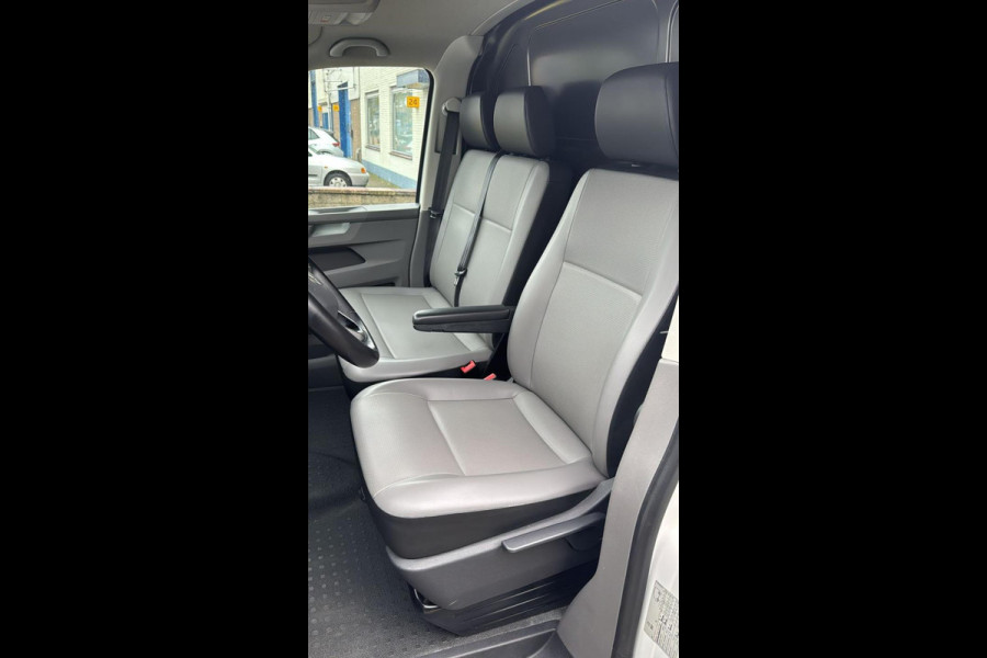 Volkswagen Transporter 2.0 TDI L1H1 28 Bulli automaat