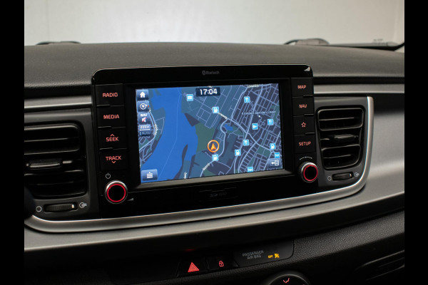 Kia Rio 1.0 TGDI DynamicLine (NAVI,LED,APPLE CARPLAY,SPORTSTOELEN,CAMERA,CLIMATE,GETINT,LM VELGEN,NETTESTAAT)