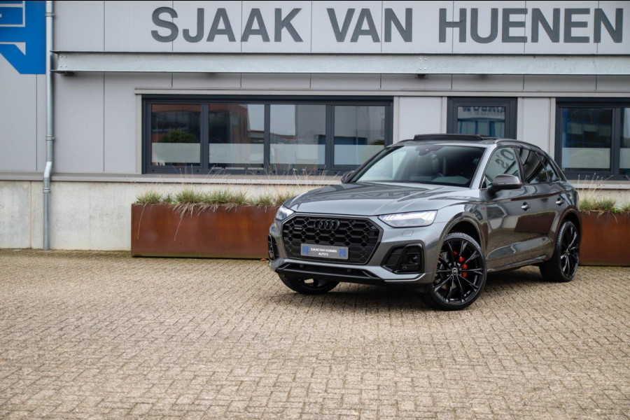 Audi Q5 55 TFSI e Quattro Competition S Edition S-Line 367pk Automaat! 1e|DLR|Panoramadak|Virtual Cockpit|OLED Matrix|B&O|Trekhaak