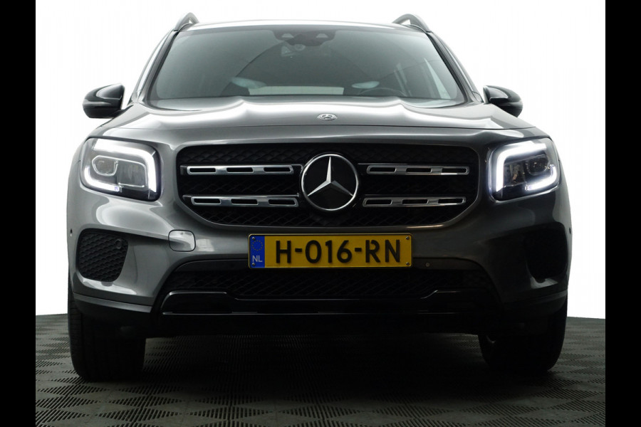 Mercedes-Benz Glb 200 Premium AMG Edition automaat- Widescreen I Carplay I H.leer I Camera I Assistentiepakket I Etc