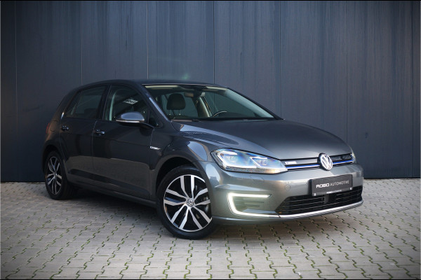 Volkswagen e-Golf E-DITION | Virtual | Warmtepomp | Adaptive Cruise Control | Led | NAP | Stoelverwarming | Groot Scherm | BTW | Subsidie | 1e Eig. | PDC | Climate Control | LM Velgen | Navigatie |