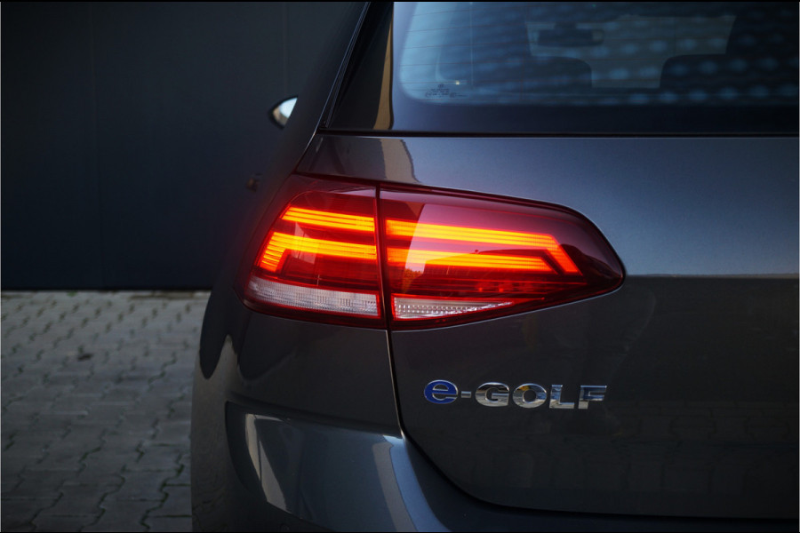 Volkswagen e-Golf E-DITION | Virtual | Warmtepomp | Adaptive Cruise Control | Led | NAP | Stoelverwarming | Groot Scherm | BTW | Subsidie | 1e Eig. | PDC | Climate Control | LM Velgen | Navigatie |