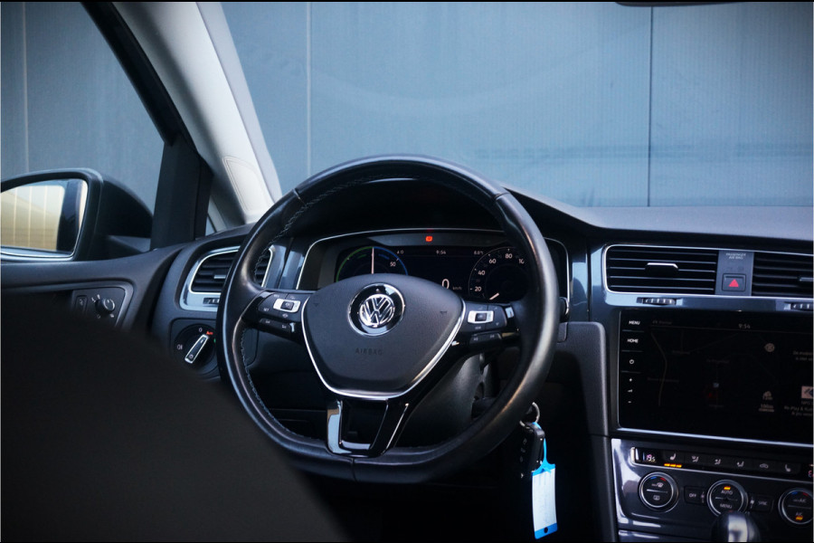 Volkswagen e-Golf E-DITION | Virtual | Warmtepomp | Adaptive Cruise Control | Led | NAP | Stoelverwarming | Groot Scherm | BTW | Subsidie | 1e Eig. | PDC | Climate Control | LM Velgen | Navigatie |