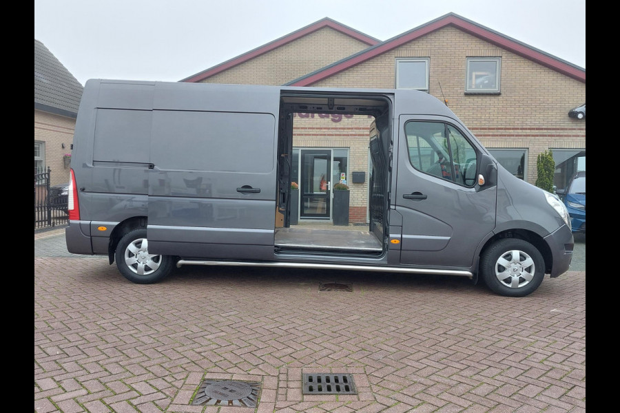 Renault Master T35 2.3 dCi L3H2 | 2x schuifdeur | Trekhaak | 1e eigenaar