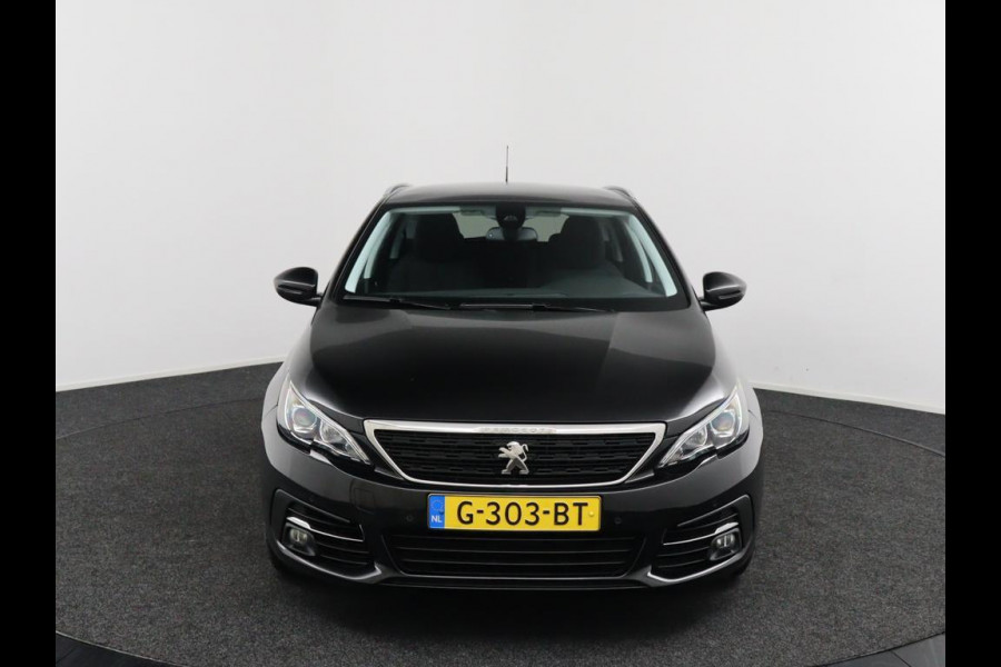 Peugeot 308 SW 1.2 PureTech Executive*PANO*CRUISE*NAVI*CARPLAY*LM